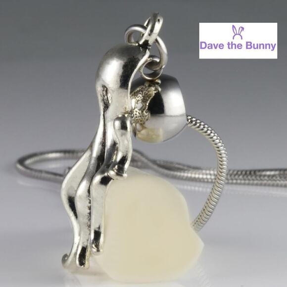 Dave The Bunny Octopus Necklace Jewelry - Gothic Jewelry - Picture 8 of 9